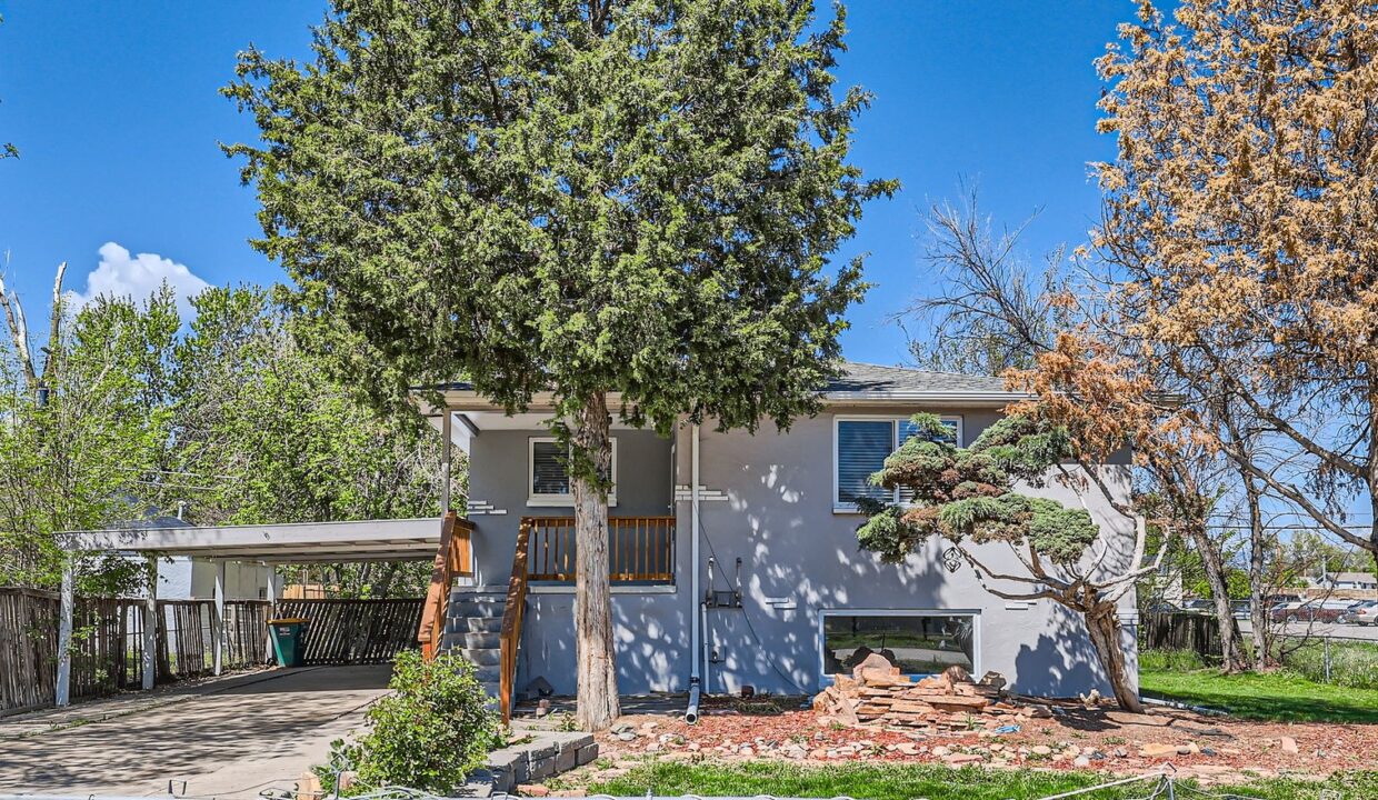 1265 Ammons St - MLS Sized - 001 - 02 Exterior Front 2-2