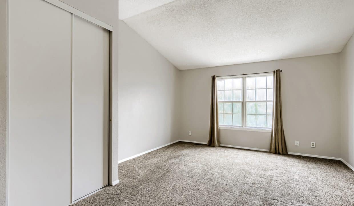 12041 E Ford Cir - MLS Sized - 009 - 09 Primary Bedroom