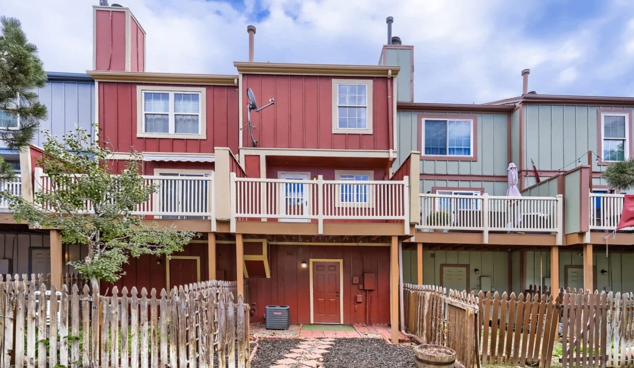 12041 E Ford Cir - MLS Sized - 017 - 17 Exterior Rear